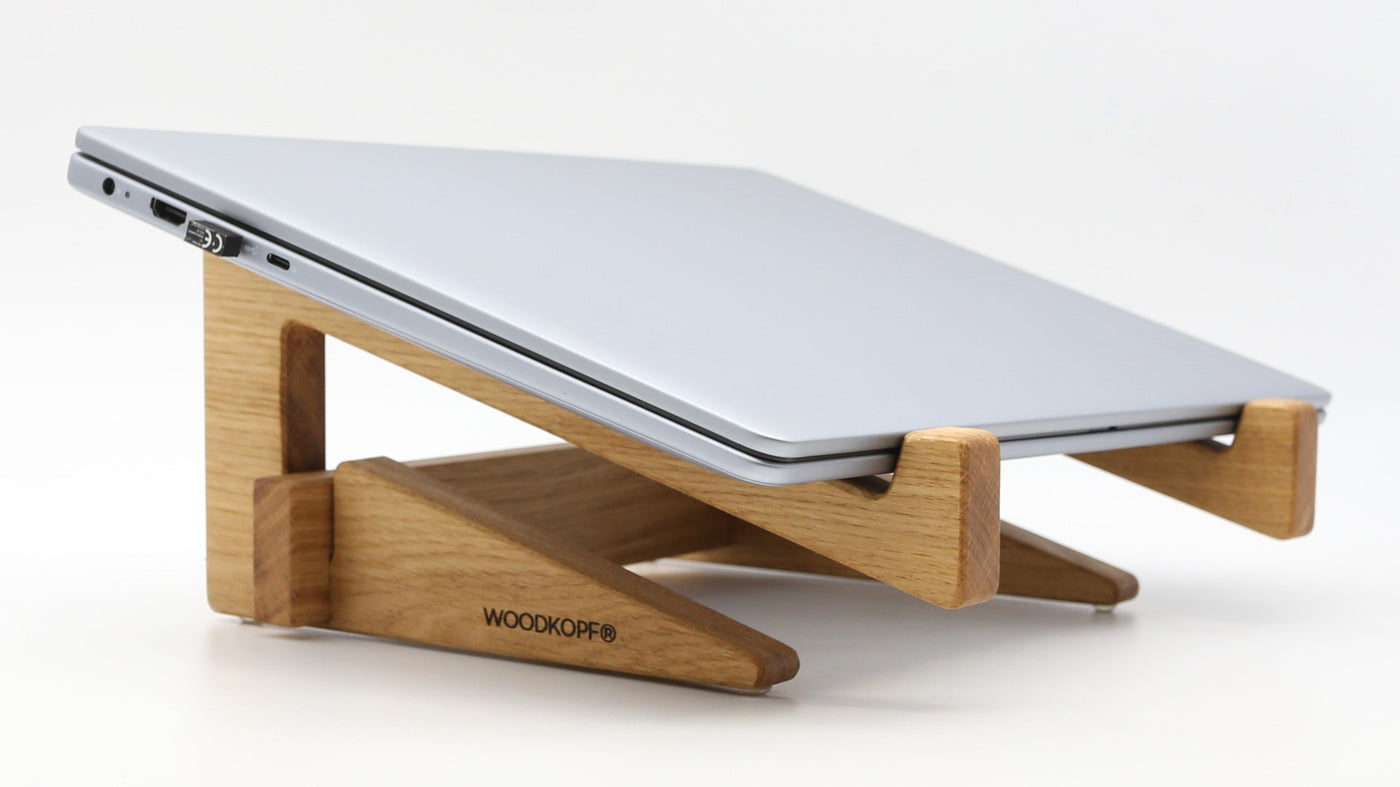 Laptop-Ständer aus Holz